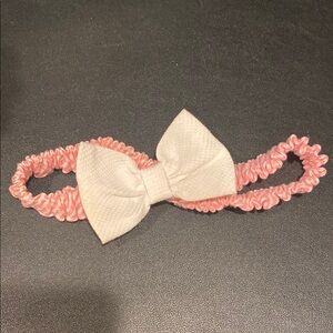 Vintage pink and white bow headband